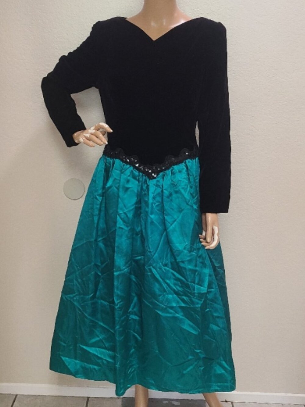 VINTAGE 1980s SCOTT McCLINTOCK GUNNE SAX PROM DRESS EVENING FORMAL SEQUIN sz 12